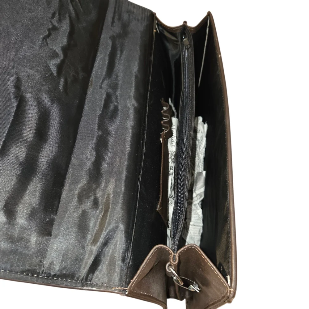 🚫 Elegant Brown Cowhide Leather Crocodile-Embossed Men's Briefcase